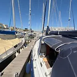 Πλωτό κατάλυμα Joky - Floating Refuge *