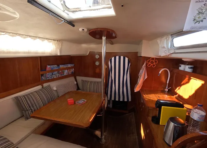 Joky - Floating Refuge * Лиссабон